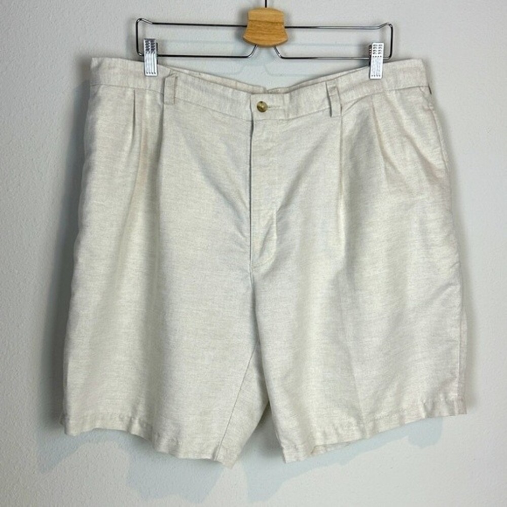 Roundtree & Yorke Linen Pleated Shorts 40